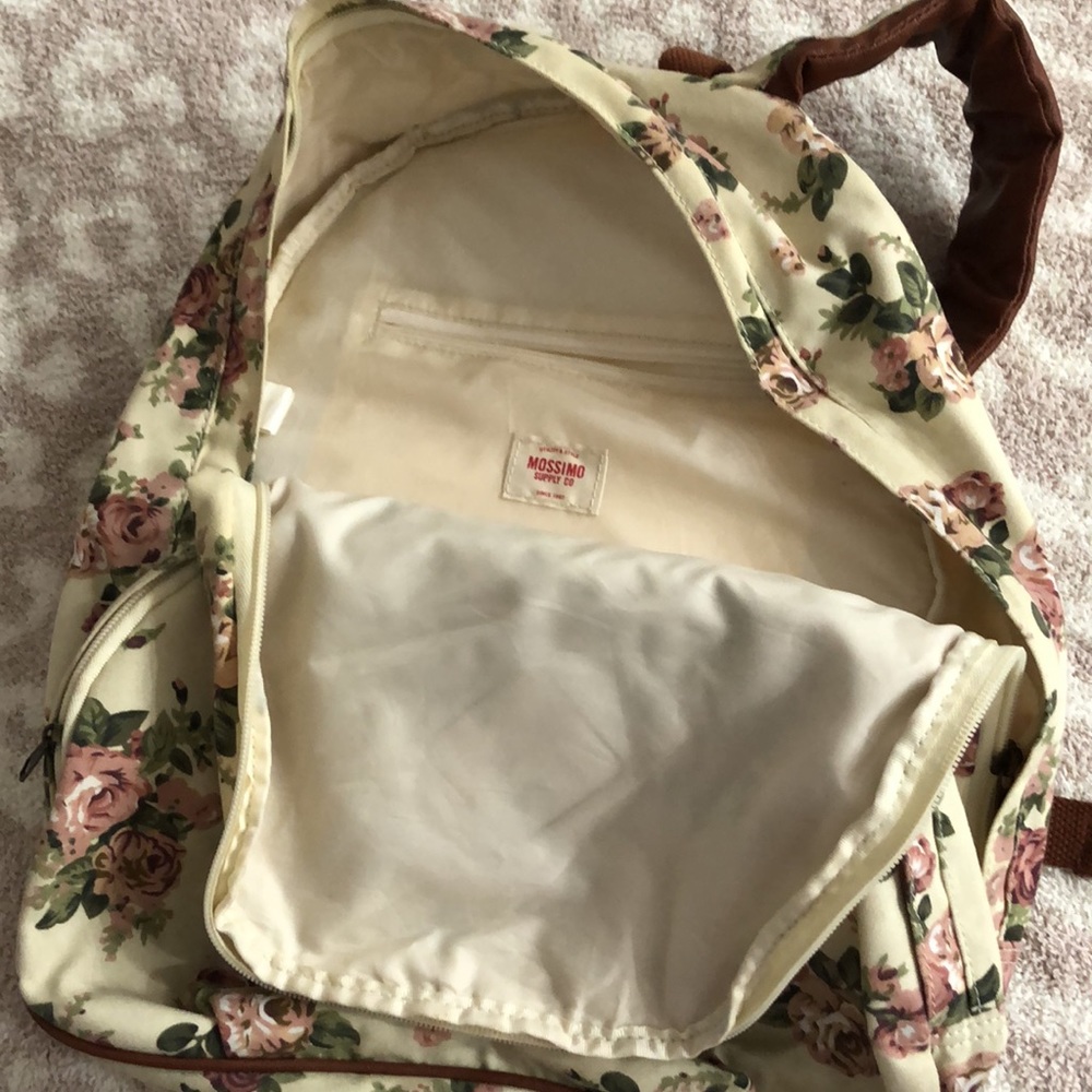 Target Flower Backpack - Picture 5 of 7
